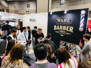 Barberella Japan Brosh Pomade Battle Wahl ウォール バーバレラ ジャパン ブロッシュ バトル 女性バーバー 東京ビックサイト